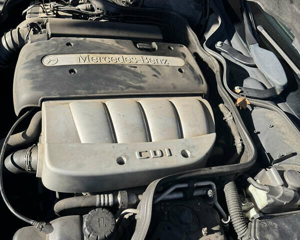 Синій Мерседес Е-Клас, об'ємом двигуна 2.2 л та пробігом 305 тис. км за 6600 $, фото 10 на Automoto.ua