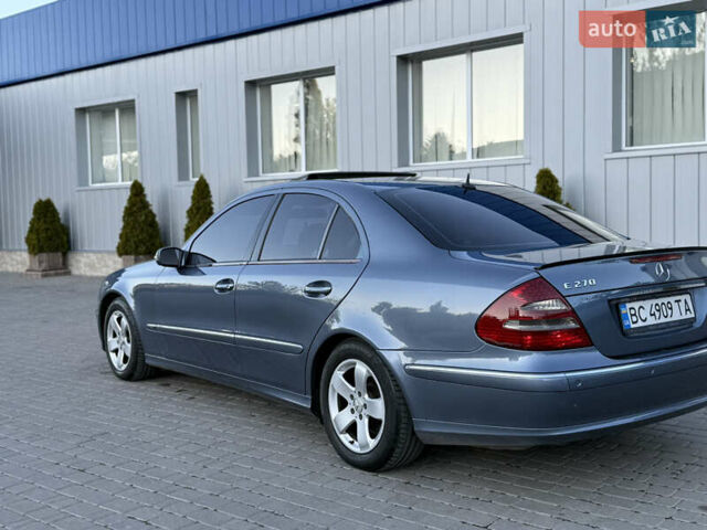 Мерседес Е-Класс 2004 в Каменце-Подольском на Automoto.ua Синий Мерседес Е-Класс, объемом двигателя 2.69 л и пробегом 307 тыс. км за 6999 $, фото 5 на Automoto.ua