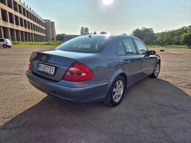 Синій Мерседес Е-Клас, об'ємом двигуна 1.8 л та пробігом 312 тис. км за 9200 $, фото 4 на Automoto.ua