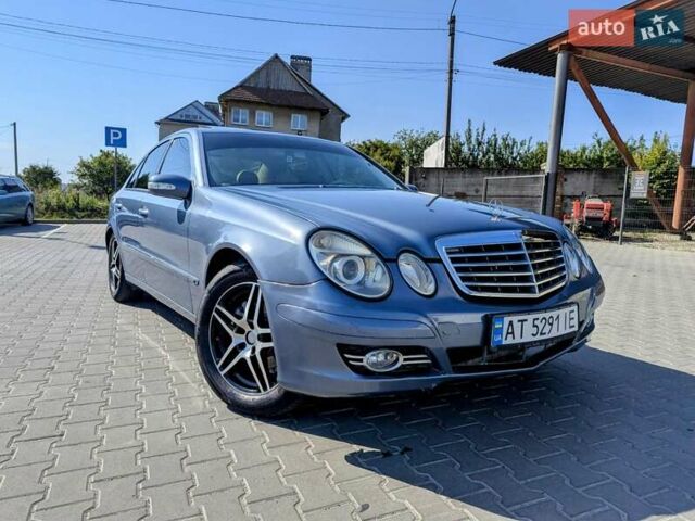 Синій Мерседес Е-Клас, об'ємом двигуна 3.2 л та пробігом 380 тис. км за 6700 $, фото 9 на Automoto.ua