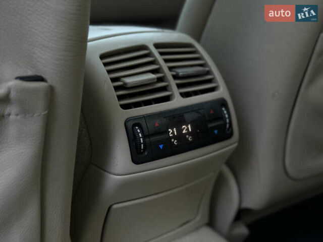 Синій Мерседес Е-Клас, об'ємом двигуна 3.22 л та пробігом 382 тис. км за 5990 $, фото 34 на Automoto.ua