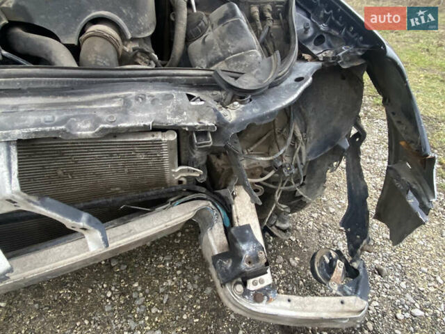 Синий Мерседес Е-Класс, объемом двигателя 2.15 л и пробегом 300 тыс. км за 3000 $, фото 16 на Automoto.ua