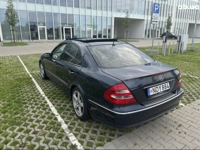 Синий Мерседес Е-Класс, объемом двигателя 0 л и пробегом 430 тыс. км за 3900 $, фото 1 на Automoto.ua