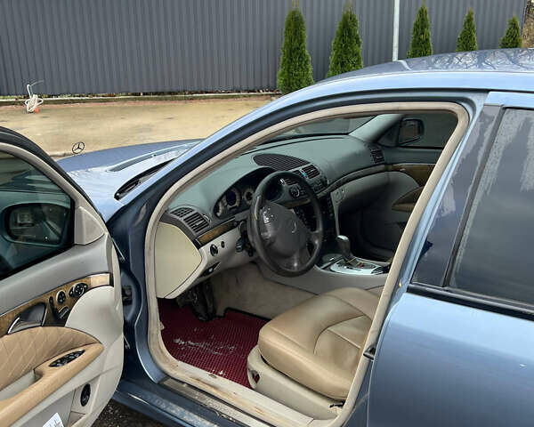Синій Мерседес Е-Клас, об'ємом двигуна 2.7 л та пробігом 430 тис. км за 7500 $, фото 8 на Automoto.ua