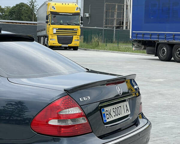 Синій Мерседес Е-Клас, об'ємом двигуна 2.69 л та пробігом 430 тис. км за 11999 $, фото 18 на Automoto.ua