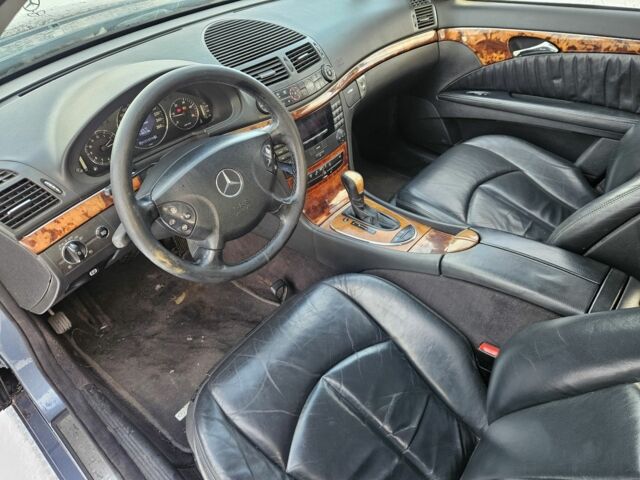 Синий Мерседес Е-Класс, объемом двигателя 2.7 л и пробегом 400 тыс. км за 2800 $, фото 10 на Automoto.ua