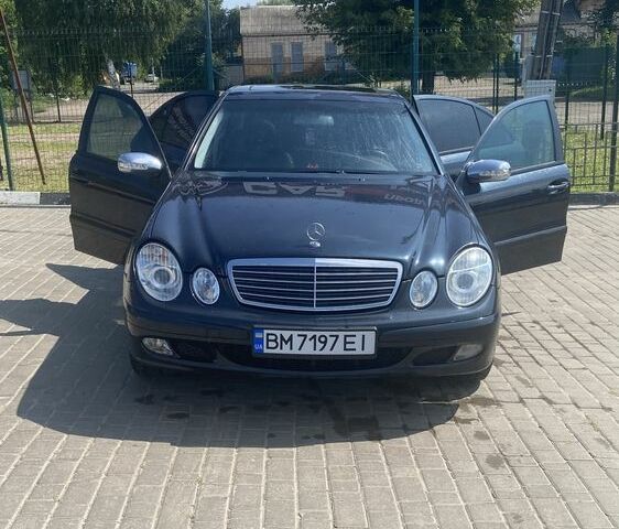 Синій Мерседес Е-Клас, об'ємом двигуна 1.8 л та пробігом 340 тис. км за 7200 $, фото 5 на Automoto.ua