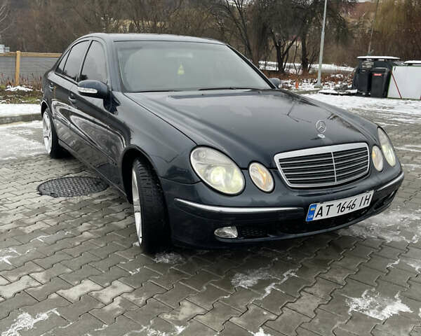 Синий Мерседес Е-Класс, объемом двигателя 2.2 л и пробегом 320 тыс. км за 6800 $, фото 7 на Automoto.ua