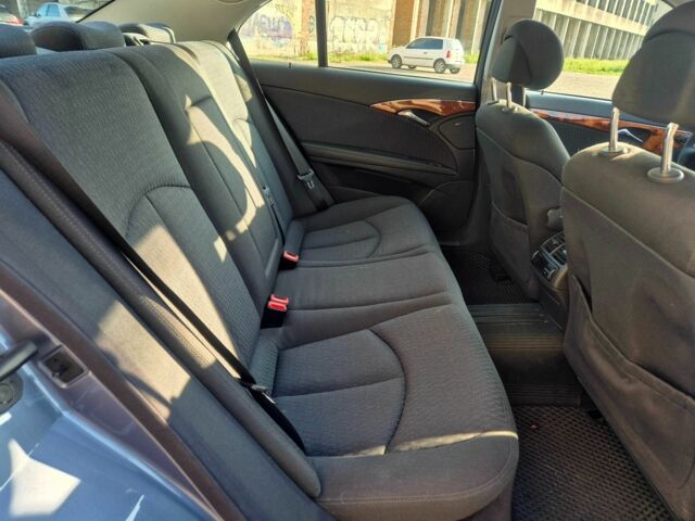 Синій Мерседес Е-Клас, об'ємом двигуна 1.8 л та пробігом 312 тис. км за 9200 $, фото 19 на Automoto.ua