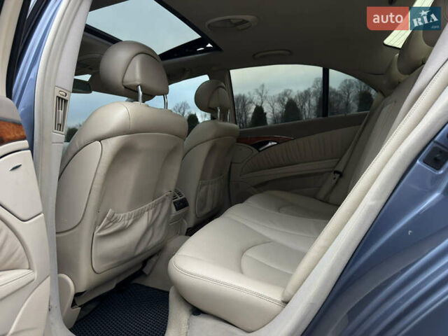 Синій Мерседес Е-Клас, об'ємом двигуна 3.22 л та пробігом 382 тис. км за 5990 $, фото 33 на Automoto.ua