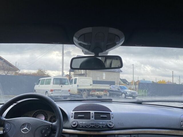 Синий Мерседес Е-Класс, объемом двигателя 2.7 л и пробегом 400 тыс. км за 3350 $, фото 6 на Automoto.ua