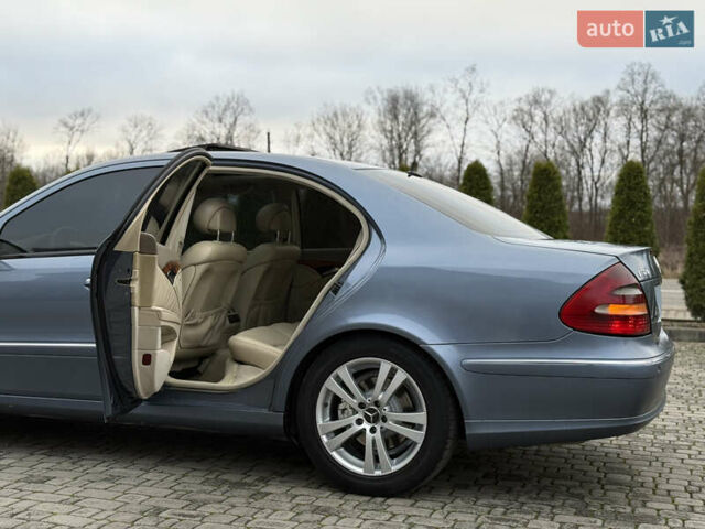 Синій Мерседес Е-Клас, об'ємом двигуна 3.22 л та пробігом 382 тис. км за 5990 $, фото 31 на Automoto.ua