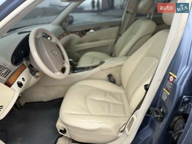 Синий Мерседес Е-Класс, объемом двигателя 3.22 л и пробегом 380 тыс. км за 6450 $, фото 3 на Automoto.ua