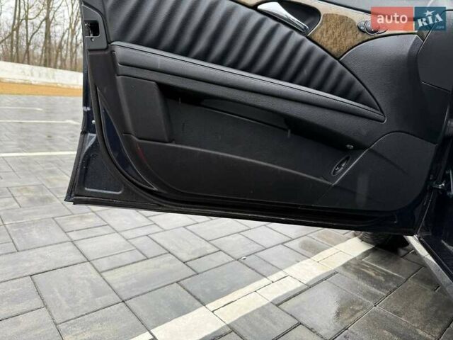 Синій Мерседес Е-Клас, об'ємом двигуна 3.2 л та пробігом 306 тис. км за 11000 $, фото 13 на Automoto.ua