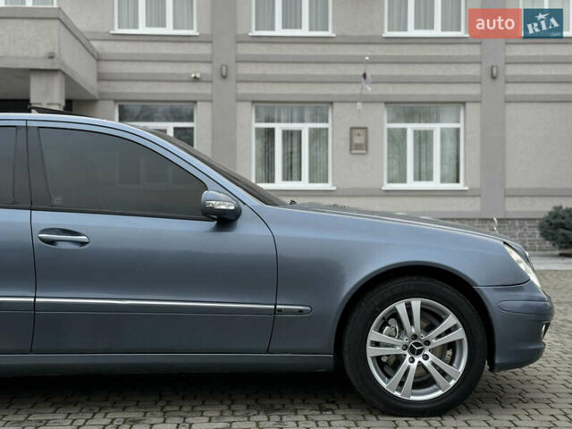 Синій Мерседес Е-Клас, об'ємом двигуна 3.22 л та пробігом 382 тис. км за 5990 $, фото 19 на Automoto.ua