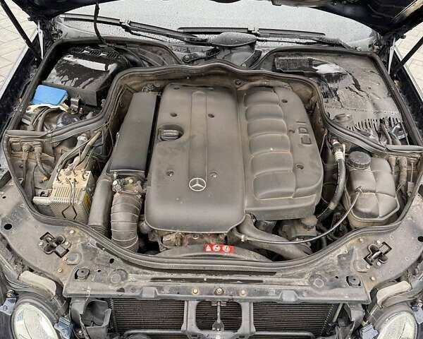 Синій Мерседес Е-Клас, об'ємом двигуна 3.2 л та пробігом 306 тис. км за 11000 $, фото 10 на Automoto.ua