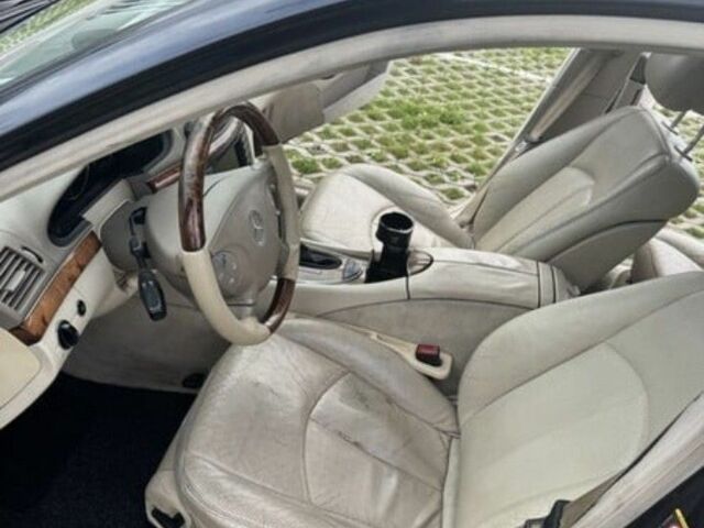 Синий Мерседес Е-Класс, объемом двигателя 0 л и пробегом 430 тыс. км за 3900 $, фото 2 на Automoto.ua