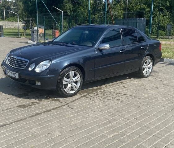 Синій Мерседес Е-Клас, об'ємом двигуна 1.8 л та пробігом 340 тис. км за 7200 $, фото 2 на Automoto.ua