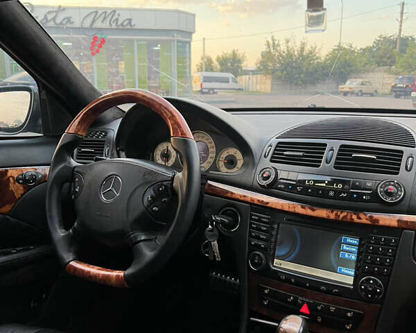 Синій Мерседес Е-Клас, об'ємом двигуна 2.69 л та пробігом 430 тис. км за 11999 $, фото 12 на Automoto.ua