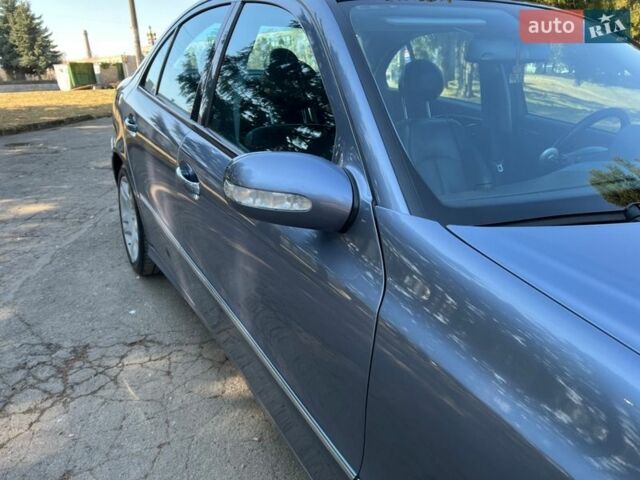 Синій Мерседес Е-Клас, об'ємом двигуна 3.22 л та пробігом 255 тис. км за 7450 $, фото 22 на Automoto.ua