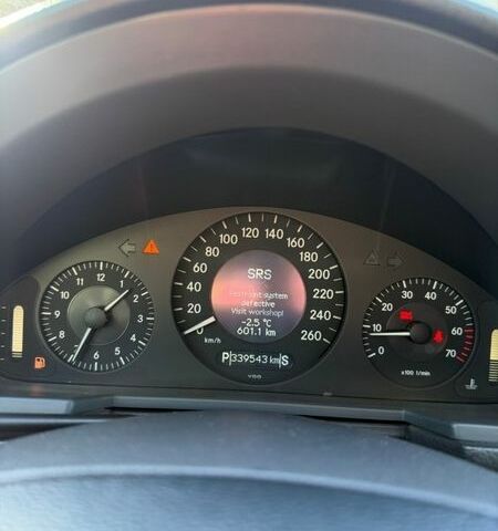 Синій Мерседес Е-Клас, об'ємом двигуна 1.8 л та пробігом 339 тис. км за 6500 $, фото 28 на Automoto.ua