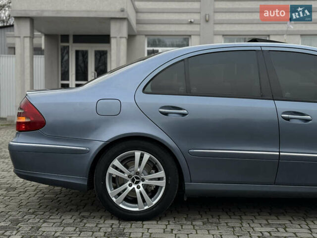 Синій Мерседес Е-Клас, об'ємом двигуна 3.22 л та пробігом 382 тис. км за 5990 $, фото 20 на Automoto.ua