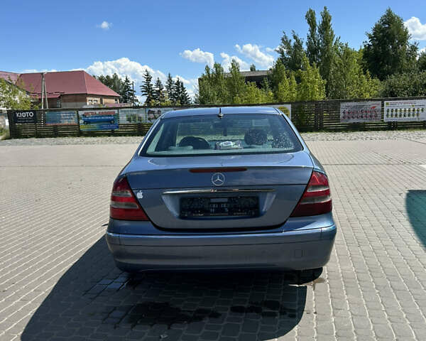 Синий Мерседес Е-Класс, объемом двигателя 0 л и пробегом 400 тыс. км за 3199 $, фото 6 на Automoto.ua