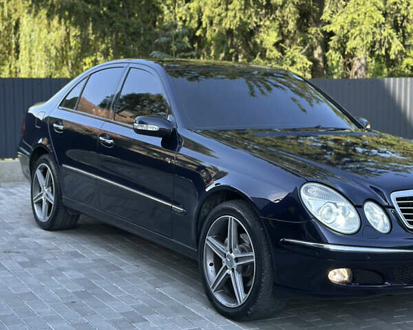 Синій Мерседес Е-Клас, об'ємом двигуна 0 л та пробігом 350 тис. км за 7650 $, фото 1 на Automoto.ua