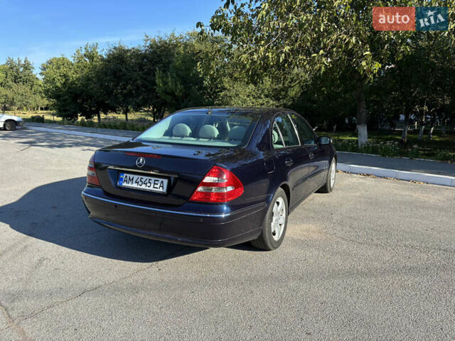 Синій Мерседес Е-Клас, об'ємом двигуна 2.15 л та пробігом 344 тис. км за 6500 $, фото 1 на Automoto.ua