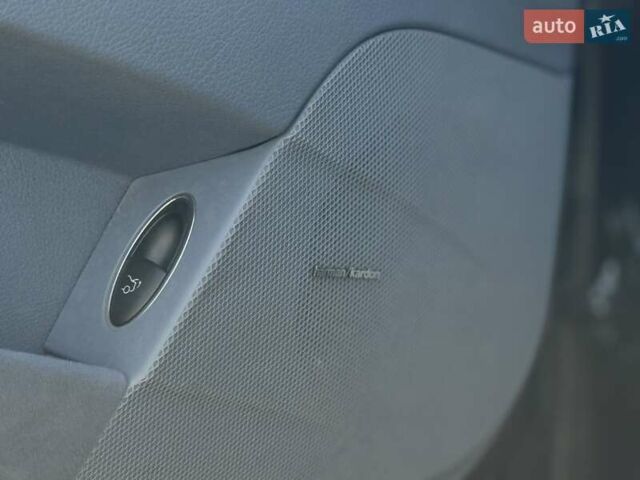 Мерседес Е-Клас 2005 у Львові на Automoto.ua Синій Мерседес Е-Клас, об'ємом двигуна 3.5 л та пробігом 318 тис. км за 8000 $, фото 22 на Automoto.ua