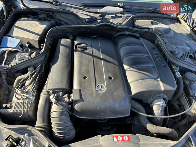 Синій Мерседес Е-Клас, об'ємом двигуна 2.15 л та пробігом 344 тис. км за 6500 $, фото 6 на Automoto.ua