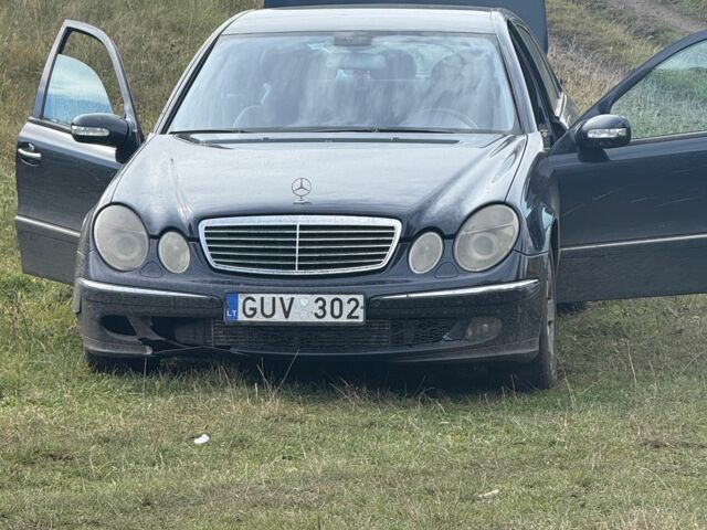 Синій Мерседес Е-Клас, об'ємом двигуна 2.7 л та пробігом 400 тис. км за 3000 $, фото 1 на Automoto.ua