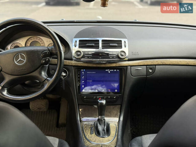 Синій Мерседес Е-Клас, об'ємом двигуна 1.8 л та пробігом 203 тис. км за 8750 $, фото 17 на Automoto.ua