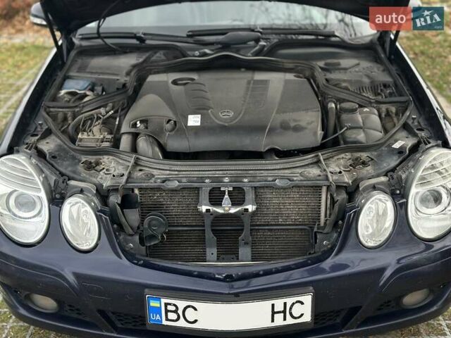 Синий Мерседес Е-Класс, объемом двигателя 2.15 л и пробегом 375 тыс. км за 10200 $, фото 37 на Automoto.ua