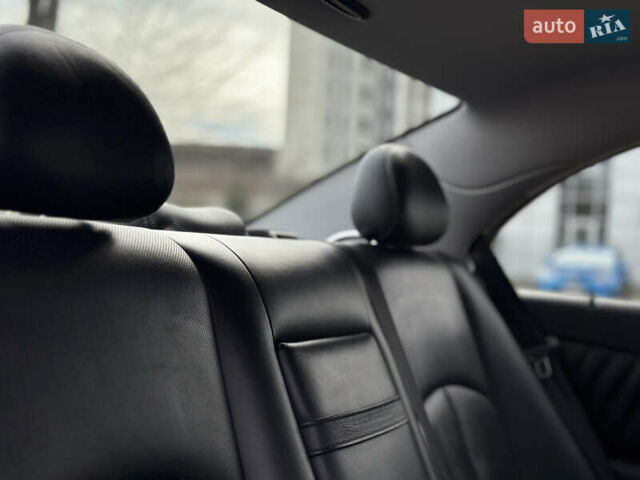 Синий Мерседес Е-Класс, объемом двигателя 2.15 л и пробегом 375 тыс. км за 10200 $, фото 23 на Automoto.ua