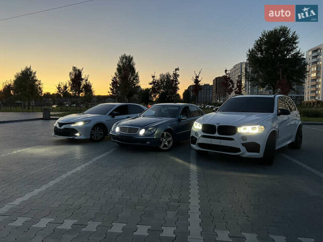 Мерседес Е-Класс 2006 в Киеве на Automoto.ua Синий Мерседес Е-Класс, объемом двигателя 2.15 л и пробегом 380 тыс. км за 10200 $, фото 19 на Automoto.ua