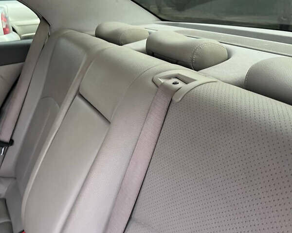 Мерседес Е-Класс 2006 в Киеве на Automoto.ua Синий Мерседес Е-Класс, объемом двигателя 2.15 л и пробегом 380 тыс. км за 10200 $, фото 16 на Automoto.ua