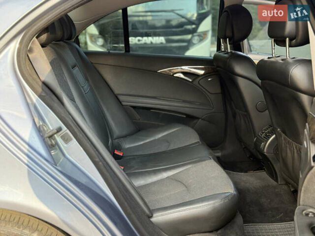 Синій Мерседес Е-Клас, об'ємом двигуна 1.8 л та пробігом 203 тис. км за 8750 $, фото 25 на Automoto.ua