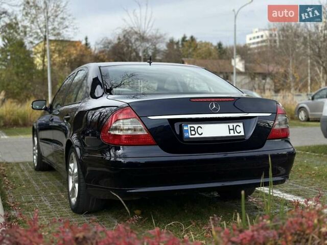 Синий Мерседес Е-Класс, объемом двигателя 2.15 л и пробегом 375 тыс. км за 10200 $, фото 5 на Automoto.ua