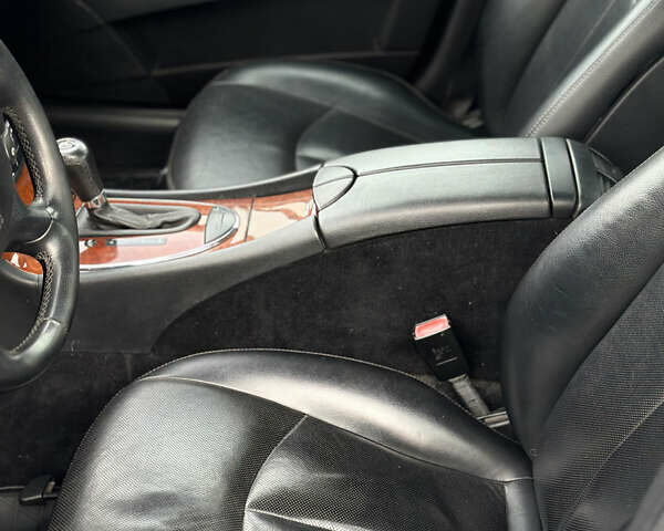 Синий Мерседес Е-Класс, объемом двигателя 2.15 л и пробегом 375 тыс. км за 10200 $, фото 29 на Automoto.ua