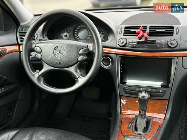 Синий Мерседес Е-Класс, объемом двигателя 2.15 л и пробегом 375 тыс. км за 10200 $, фото 18 на Automoto.ua