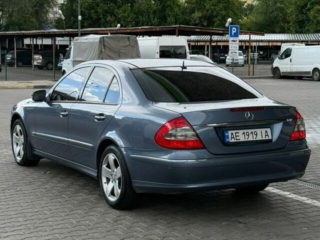 Синій Мерседес Е-Клас, об'ємом двигуна 3 л та пробігом 253 тис. км за 6300 $, фото 2 на Automoto.ua