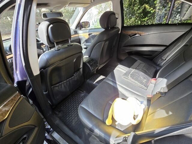 Синий Мерседес Е-Класс, объемом двигателя 3 л и пробегом 15 тыс. км за 8000 $, фото 12 на Automoto.ua