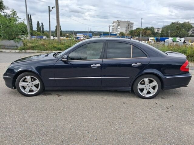Мерседес Е-Класс 2007 в Житомире на Automoto.ua Синий Мерседес Е-Класс, объемом двигателя 3 л и пробегом 343 тыс. км за 8000 $, фото 2 на Automoto.ua