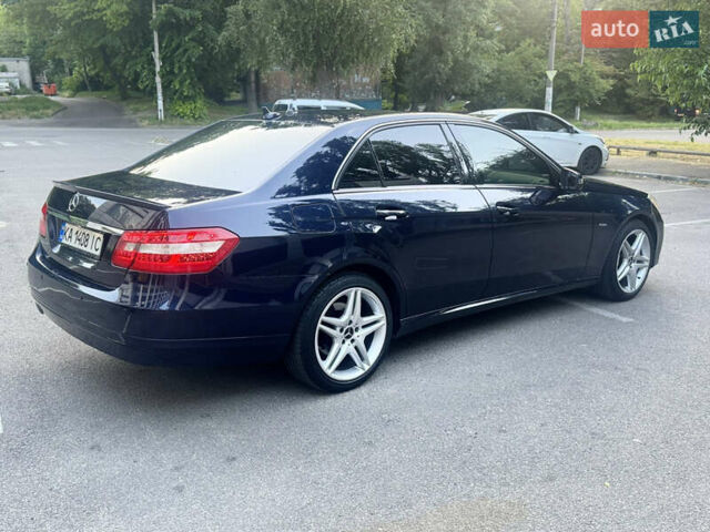 Синий Мерседес Е-Класс, объемом двигателя 1.8 л и пробегом 367 тыс. км за 8800 $, фото 18 на Automoto.ua