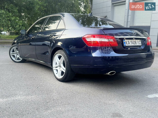 Синий Мерседес Е-Класс, объемом двигателя 1.8 л и пробегом 367 тыс. км за 8800 $, фото 12 на Automoto.ua