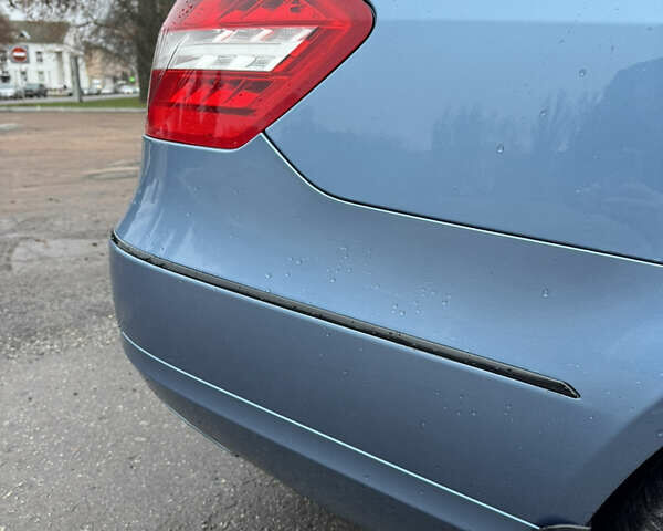 Синий Мерседес Е-Класс, объемом двигателя 3 л и пробегом 286 тыс. км за 15900 $, фото 10 на Automoto.ua