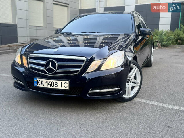 Синий Мерседес Е-Класс, объемом двигателя 1.8 л и пробегом 367 тыс. км за 8800 $, фото 1 на Automoto.ua