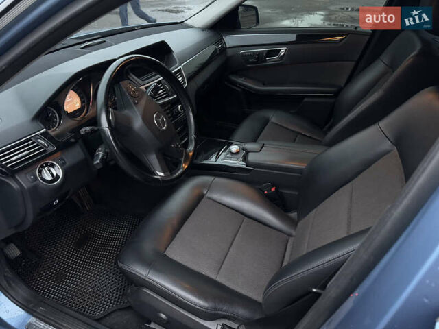 Синий Мерседес Е-Класс, объемом двигателя 3 л и пробегом 286 тыс. км за 15900 $, фото 20 на Automoto.ua