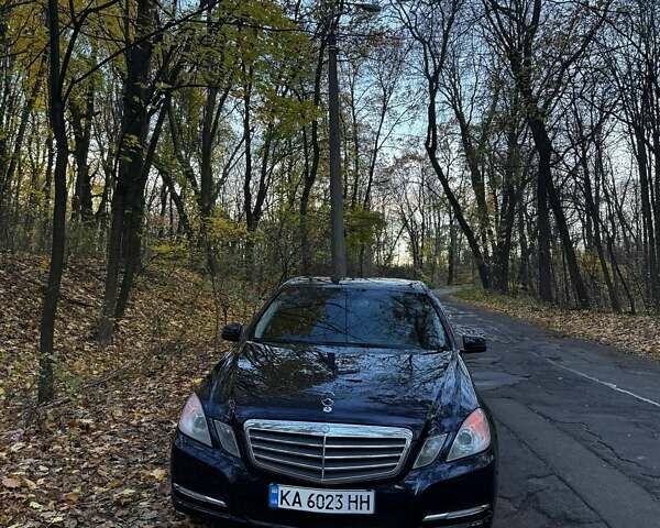 Синій Мерседес Е-Клас, об'ємом двигуна 1.8 л та пробігом 334 тис. км за 10600 $, фото 6 на Automoto.ua